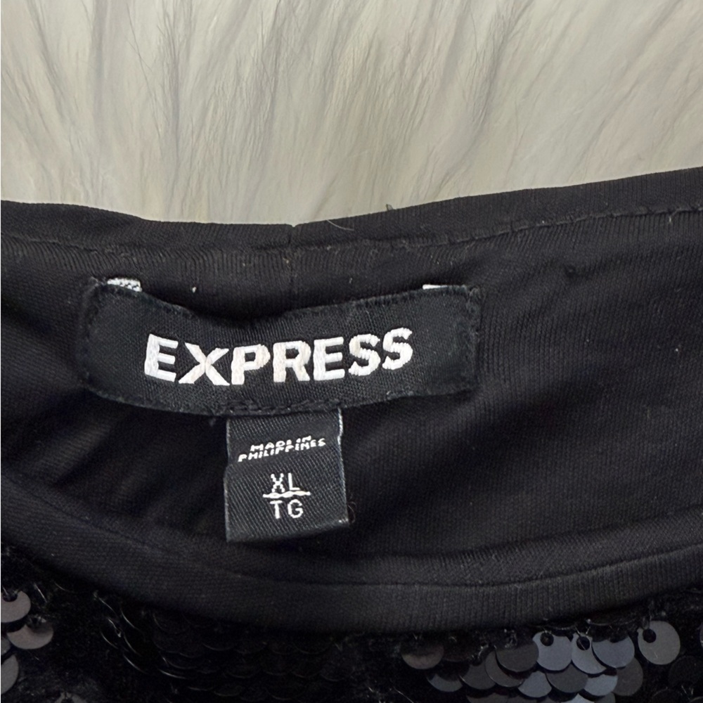 Express Black Sequin Diamond Pattern Cropped Long… - image 8